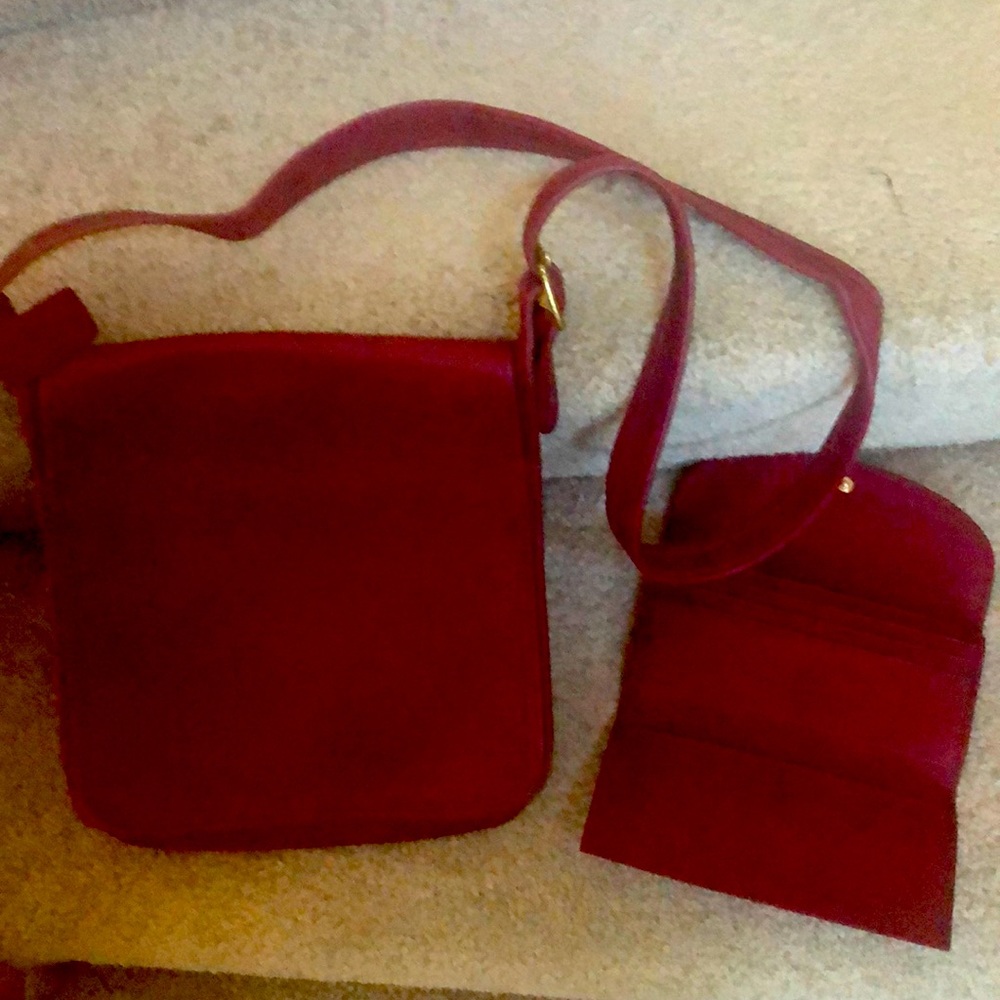 Coach purse and wallet used less than 10 times